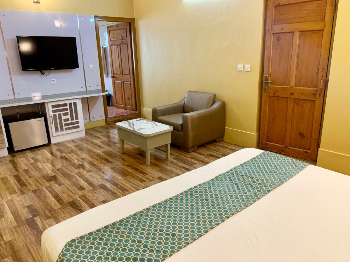 Star Guest House Karaczi Zewnętrze zdjęcie