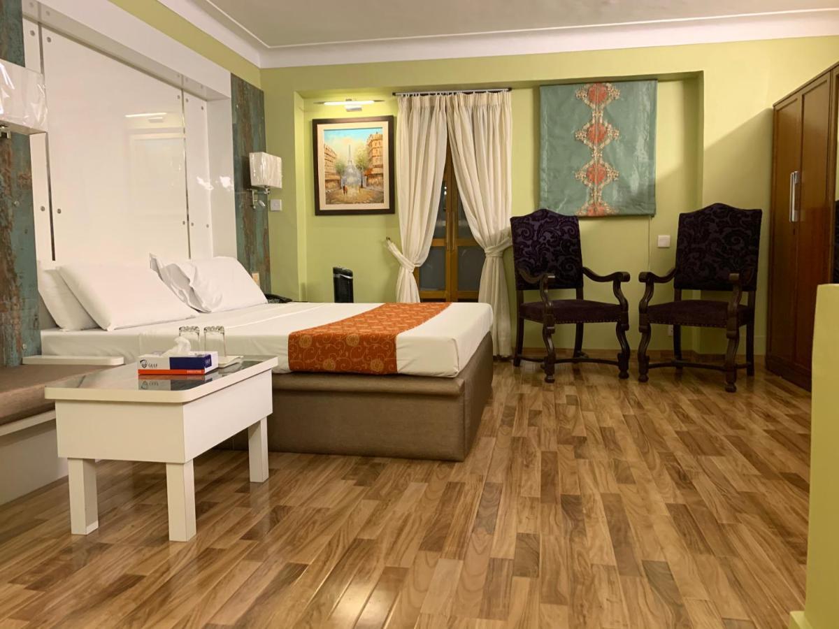 Star Guest House Karaczi Zewnętrze zdjęcie